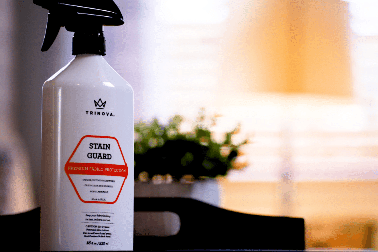 Trinova - Stain Guard - Limpiador y Protector Contra Manchas para Muebles de Tela